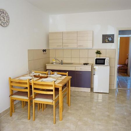 Apartment Jelena ฟาชานา ภายนอก รูปภาพ