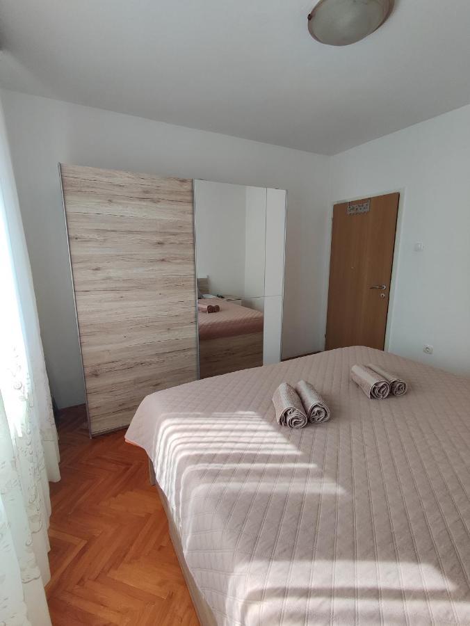 Apartment Jelena ฟาชานา ภายนอก รูปภาพ
